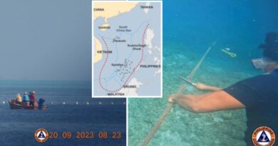 Philippines cắt dây phao của TQ ở bãi cạn Scarborough, Biển Đông