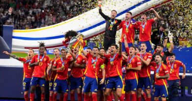 Thắng Anh, Tây Ban Nha đi vào lịch sử với lần thứ tư vô địch EURO