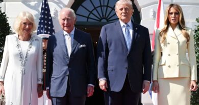 Chuyến thăm hàn gắn quan hệ Anh-Mỹ: Tổng thống Trump đón tiếp Vua Charles III tại Nhà Trắng