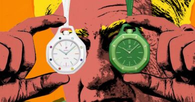 Audemars Piguet và Swatch ra mắt “Royal Pop” khiến giới sành chơi đồng hồ ngã ngửa: Một nửa coi là thiên tài, nửa còn gọi đó là phản bội Audemars Piguet và Swatch ra mắt “Royal Pop” khiến giới sành chơi đồng hồ ngã ngửa: Một nửa coi là thiên tài, nửa còn gọi đó là phản bội