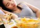 Vì sao vừa ăn xong đã buồn ngủ?