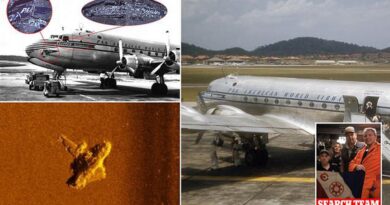 Sau 74 năm: Vừa tìm thấy xác chiếc máy bay rơi khiến 52 người thiệt mạng Sau 74 năm: Vừa tìm thấy xác chiếc máy bay rơi khiến 52 người thiệt mạng