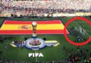 ĐT Argentina bị chỉ trích vì quay lưng khi Tây Ban Nha nâng cúp vô địch World Cup