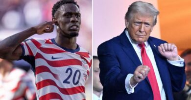Trump nói gì khiến FIFA xóa thẻ đỏ cho cầu thủ Mỹ? Trump nói gì khiến FIFA xóa thẻ đỏ cho cầu thủ Mỹ?