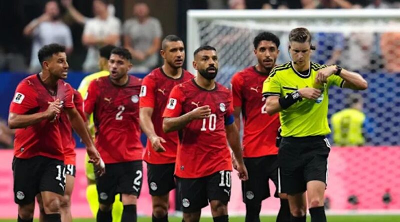 Cầu thủ Ai Cập tố FIFA ‘dàn xếp’ cho Argentina đi tiếp Cầu thủ Ai Cập tố FIFA ‘dàn xếp’ cho Argentina đi tiếp