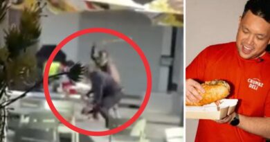 [VIDEO] Footscray: Chủ tiệm bánh mì Richard Lê bị tấn công khi bảo vệ đàn ông lớn tuổi