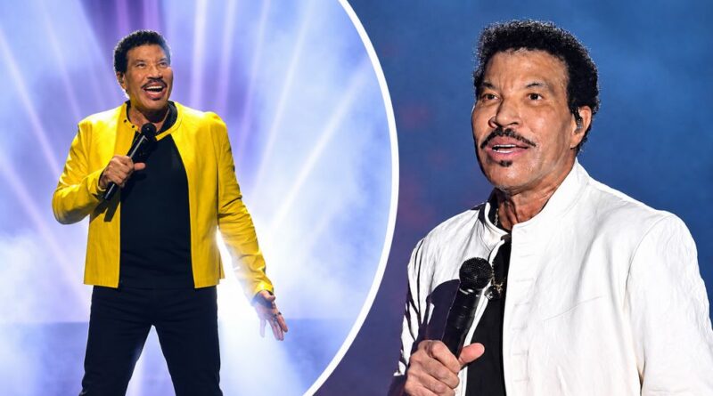 Lionel Richie dừng lưu diễn vì phẫu thuật tim Lionel Richie dừng lưu diễn vì phẫu thuật tim